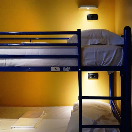 Aig Piero Rotta Hostal