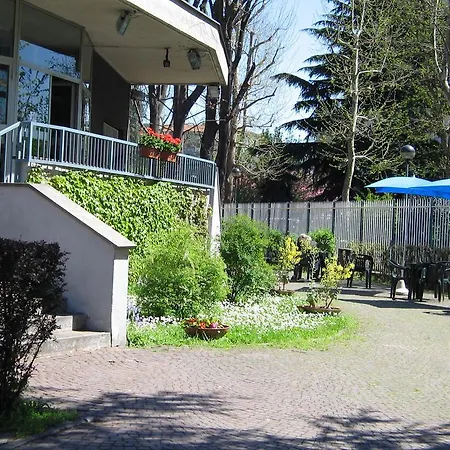 Auberge de jeunesse Aig Piero Rotta