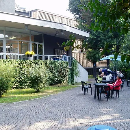 Hostel Aig Piero Rotta *